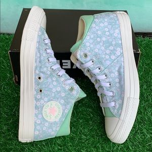 converse mint green shoes